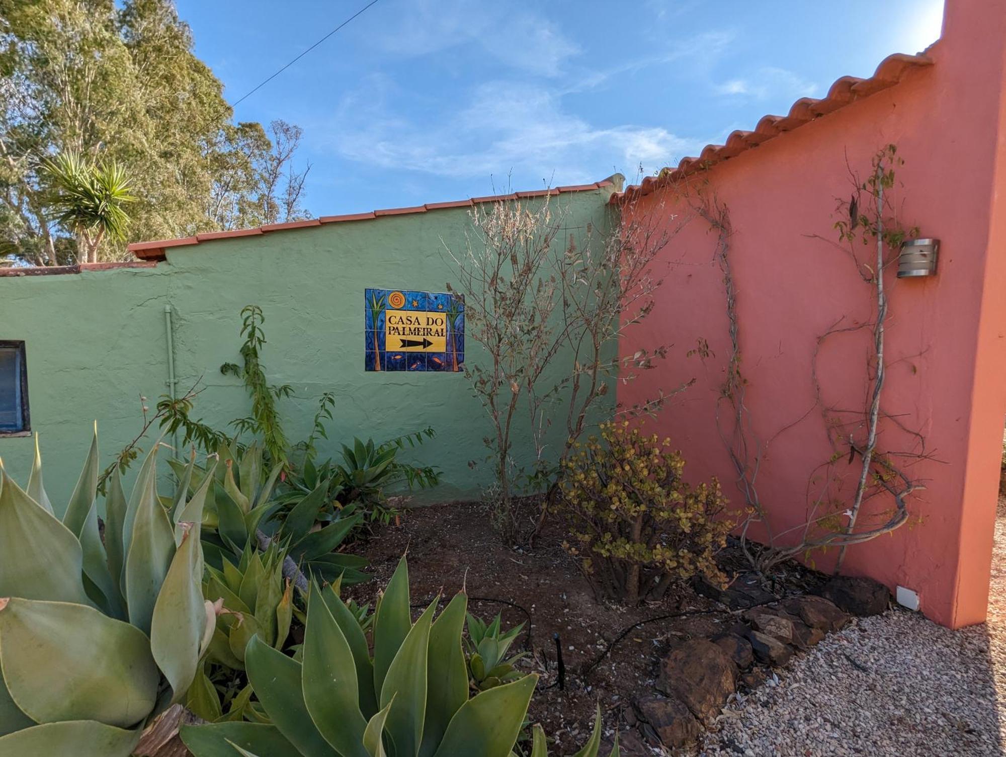 Casa Do Palmeiral - Hoom B&B Montes de Cima Luaran gambar